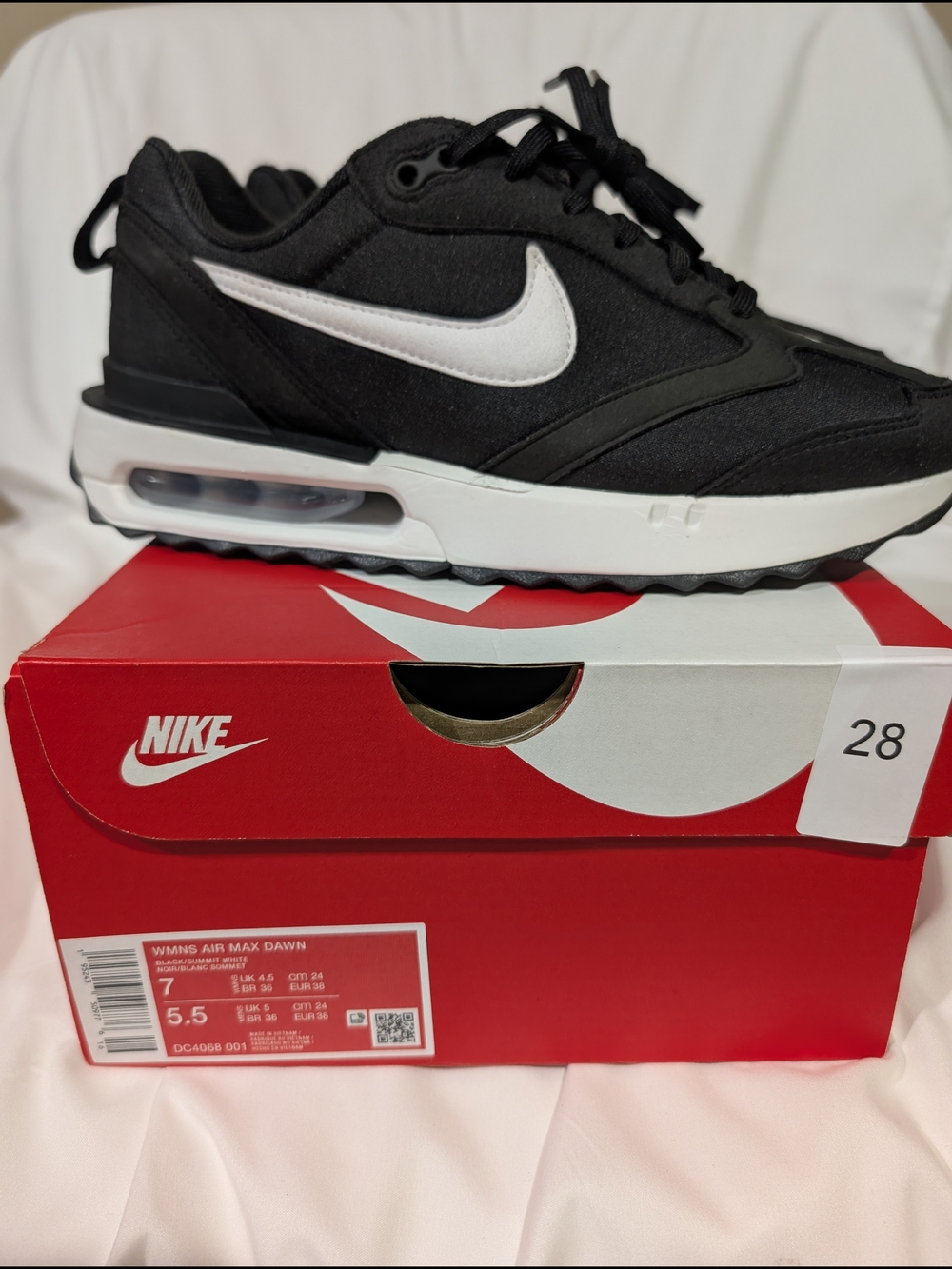 Nike Women's Air Max Dawn Black/White Sneakers